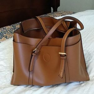 Forever 21 Brown purse. Never used.